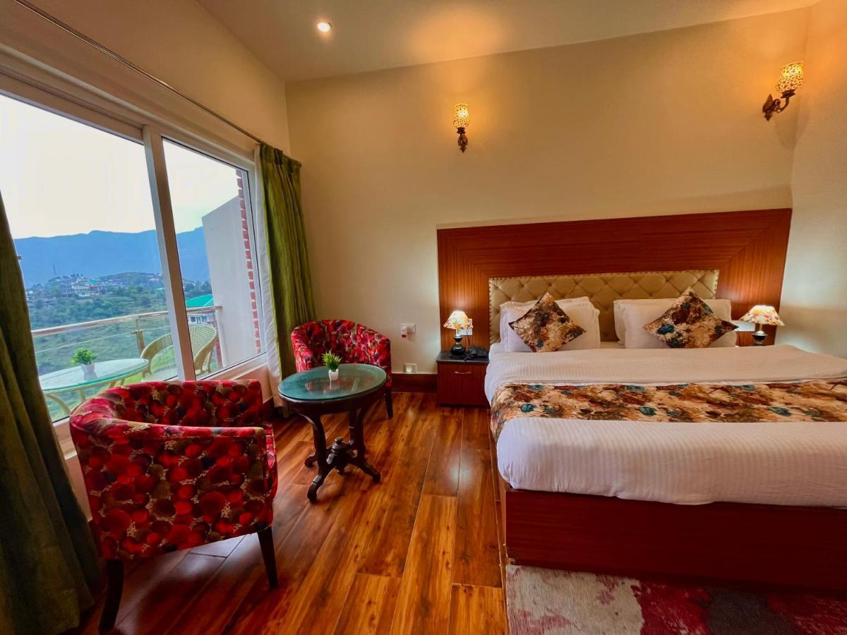 Hotel Kempty - A Boutique Hotel, ムスーリー エクステリア 写真
